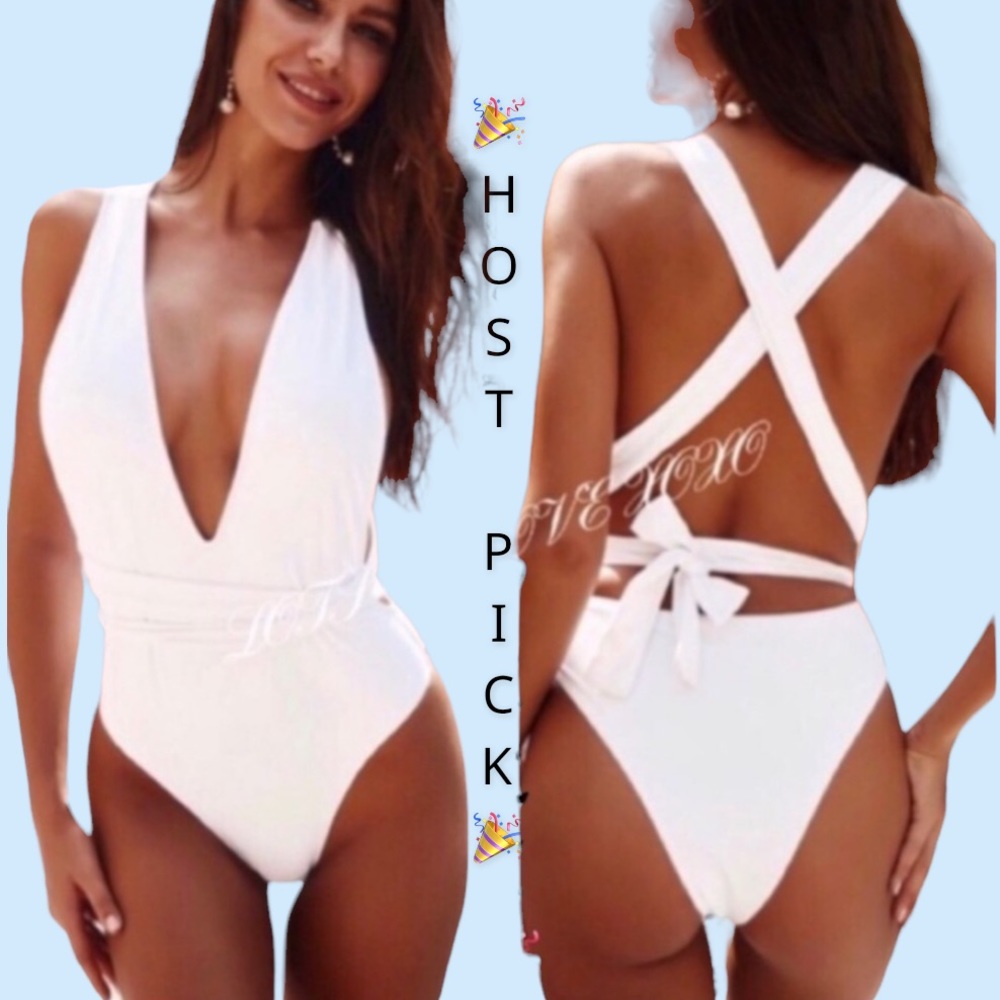 ❌DONATED❌White Lined Plunging V Detailed One Piece Swimsuit - Picture 1 of 14